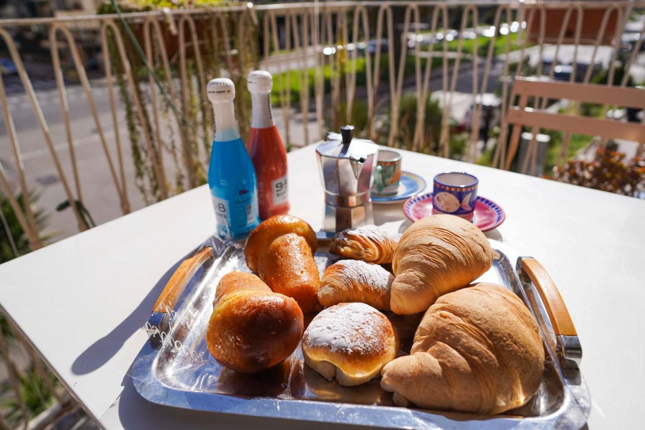 Anthea Bb Napoli Bed & Breakfast Ngoại thất bức ảnh